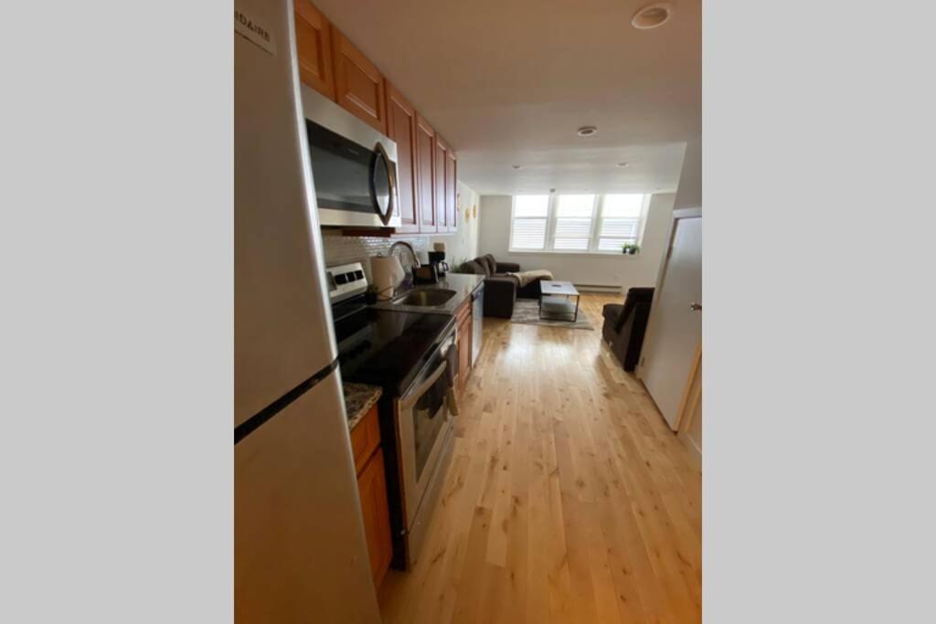 Brand New 2 Bed 2 Bath Apartment Centrally Located フィラデルフィア エクステリア 写真