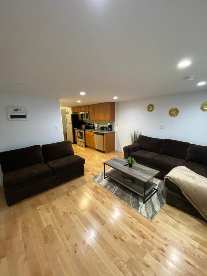 Brand New 2 Bed 2 Bath Apartment Centrally Located フィラデルフィア エクステリア 写真